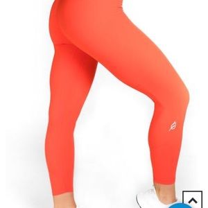 P’Tula Alainah II 23” burnt orange